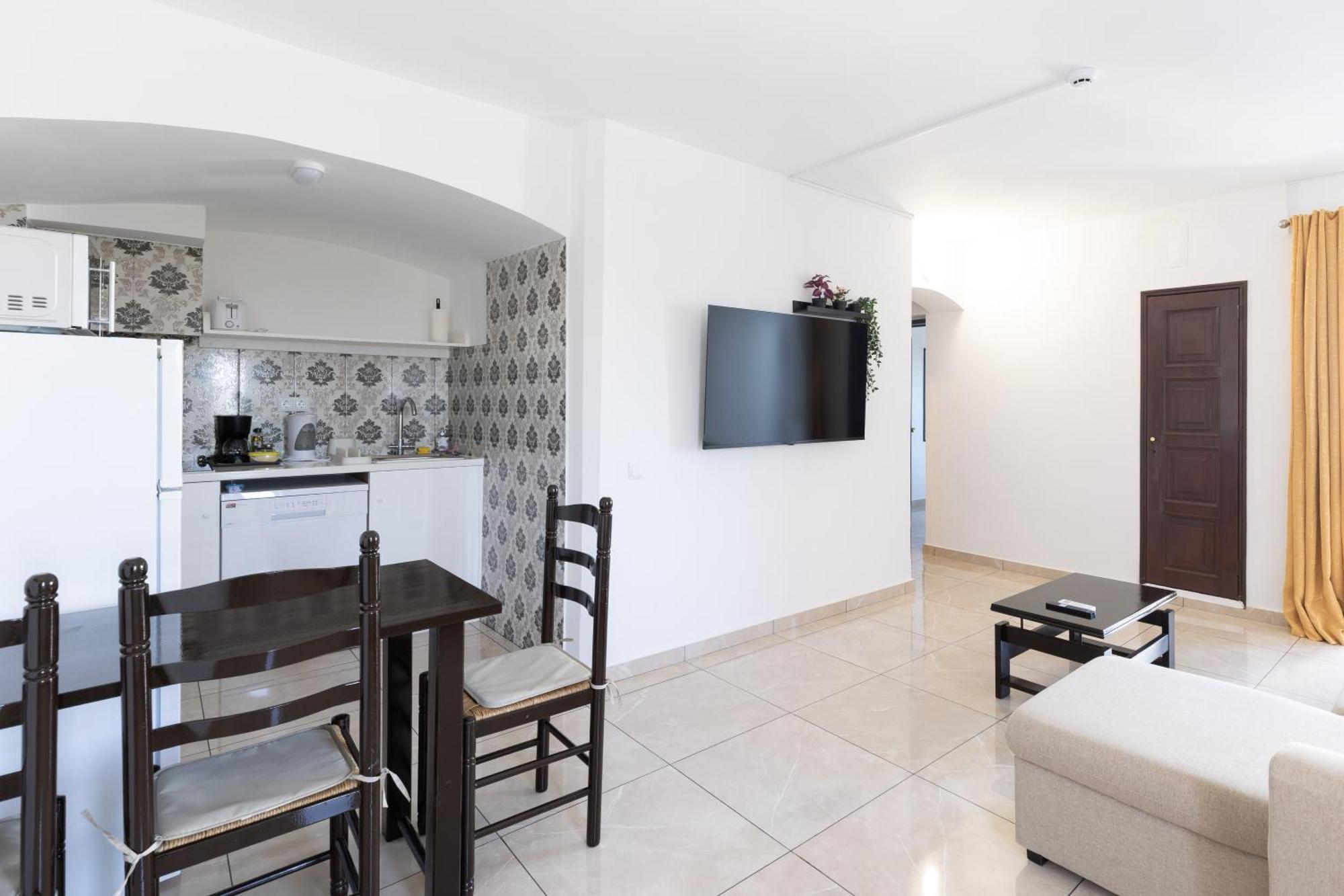 Hotel Magna Oura 3*